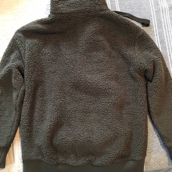 1/4 Zip Sherpa - Picture 3 of 6